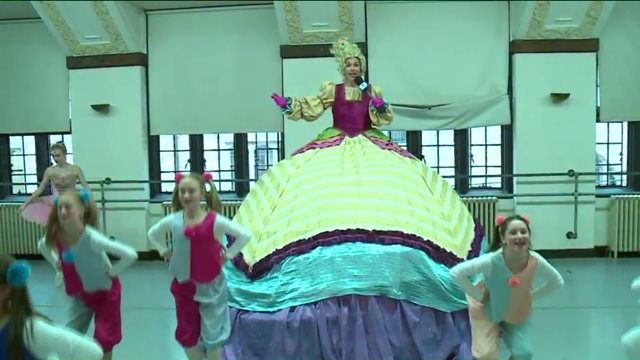 Around Town with Hyde Park School Of Dance’s The Nutcracker