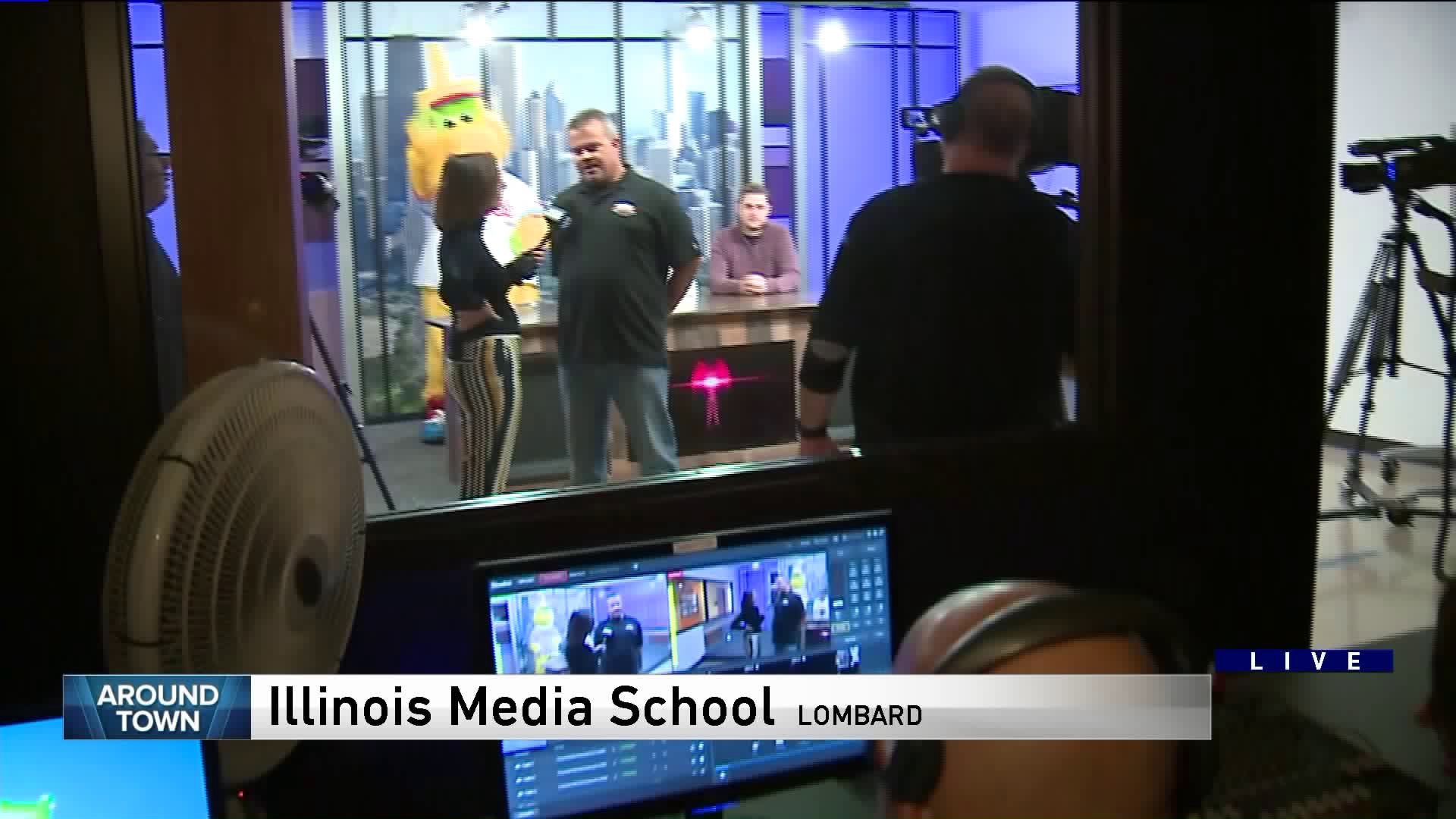 Around Town checks out Illinois Media School